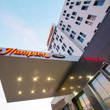 Hampton By Hilton Ufa Hotel Ngoại thất bức ảnh